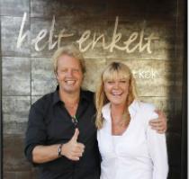 HELT ENKELT BAR & KÖK
