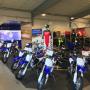 Yamaha MC & Cross/Enduro. Stort sortiment MC tillbehör och kläder.