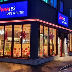 Jennies Cafe & Butik