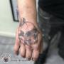 Skull tattoo Sundsvall tatuering Västernorrland tatuerare Ånge
