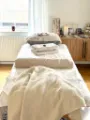 Massagebänk i behandlingsum